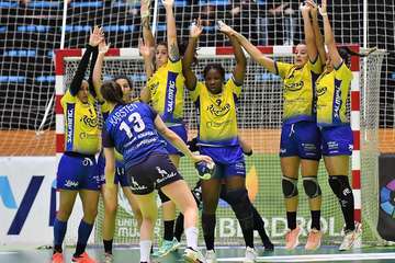 El Rocasa pierde en un final apretado contra el Bera Bera y dice adiós a la Copa (25-23) (Foto TA)